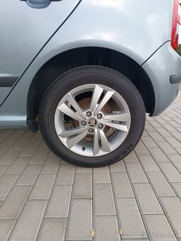 Fabie 1,2htp. Nájezd 107k km. 2005 - 9