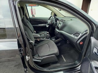 Fiat Freemont 2.0 nafta 103 kW - 9