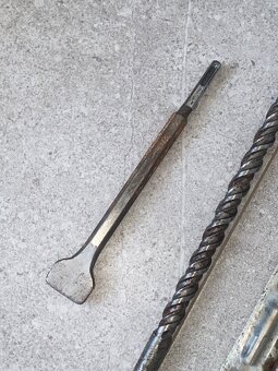 Vrtáky a sekáče. Mix - 9