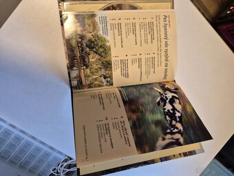 Prodám sbírku Předatoři zblízka - 9