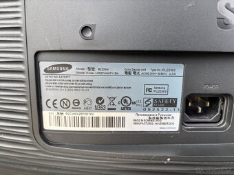 Samsung monitor 14” s HDMI - 9