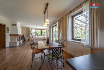 Prodej rodinného domu, 240 m², obec Mořina, Střední Čechy - 9