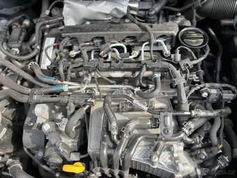 VW TOURAN 2.0 TDI 110 KW DSG JOIN LED 2018 - 9