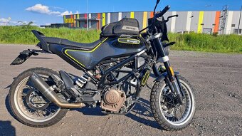 Husqvarna Svartpilen 401 - 9