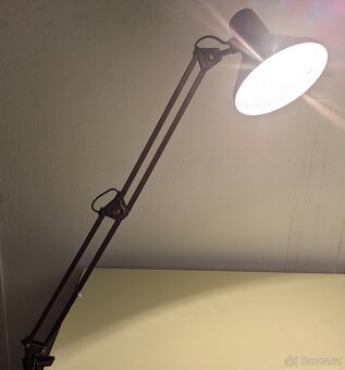 Industriální polohovací lampa - 9