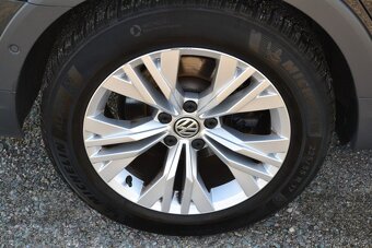 Volkswagen Passat Alltrack 2.0 TDI DSG 4motion - 9