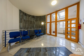 Prodej komerčního domu, Uherské Hradiště - Zelný trh - 9