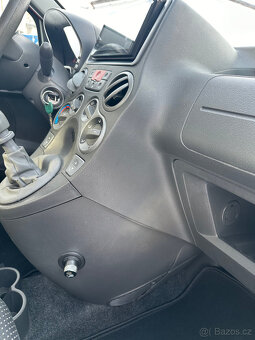 Fiat Panda 1.1 2007 - 9