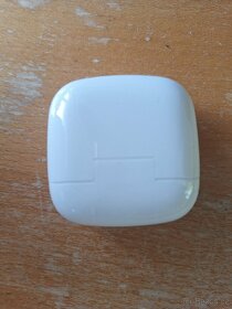 Prodám NOVÁ bezdrátová sluchátka Huawei FreeBuds SE 2 bílá - 9