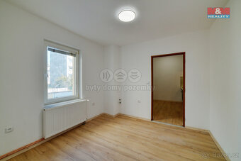 Pronájem bytu 2+1, 27 m², Mariánské Lázně, ul. Nákladní - 9