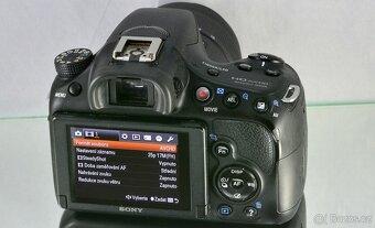 Sony SLT- A58 + Objektiv Brašna1500 Exp. - 9