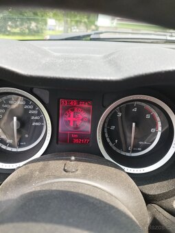 Alfa Romeo 159 - 9