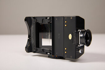 Mamiya 645 + Sekor C 80mm f/2.8 - 9