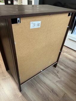 Skříňka- tmavý ořech - 9