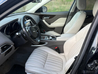 Jaguar F-Pace 25d 2018 - 9