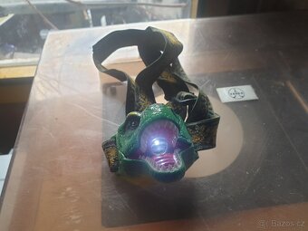 Dinosaur - svítilna, prase, autíčko dálka - 9