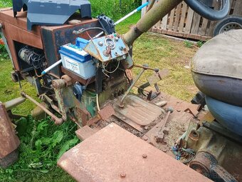 Traktor malotraktor traktůrek - 9