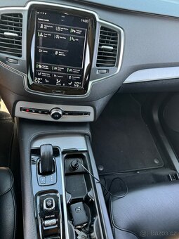 Volvo XC90 II B5 AWD Momentum Pro - 9