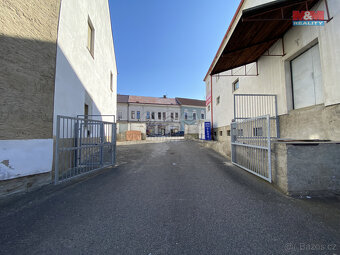 Pronájem skladu, 150 m², Louny, ul. Říční - 9