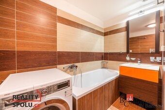 Prodej, byty/5+kk, 147 m2, Smetanovo nábřeží 786/62, 68201 V - 9