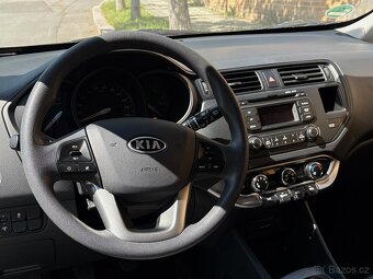 Kia Rio - 9