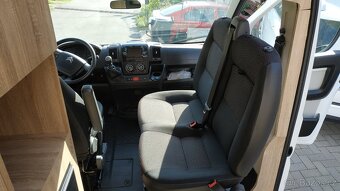 Prodám obytnou dodávku Citroen Jumper - 9
