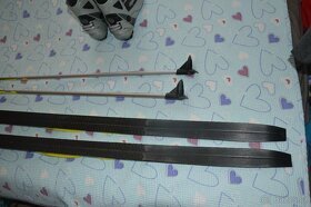dětské běžky Fischer se šupinami 150cm boty NNN - 9