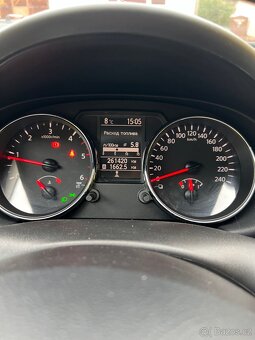 Nissan Qaskai j 10 1.5 dci 81kw 2012 rok - 9