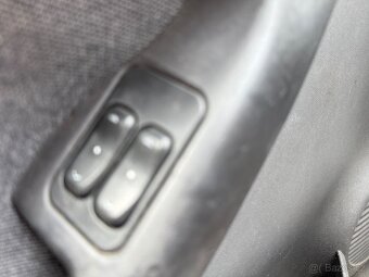 Opel Corsa 1.2 55kw Servo, Klima, Nová STK - 9