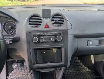 VW Caddy maxi Life, 1.6 TDI, 7 míst - 9