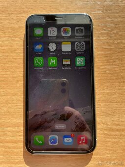 Apple Iphone 11 64GB - 9
