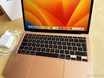Apple Macbook Air 13", M1 8-core 16GB/256GB Gold - 9