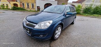 Opel Astra H 1.6 16V Kombi 2007 - 9