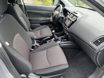 Mitsubishi ASX 1.6i 86kwMivecDiamantVyhřSeXenoKameJenSerMits - 9