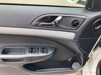 Škoda Octavia combi II FL 2.0 TDi CR Ambiente+, 2013 - 9