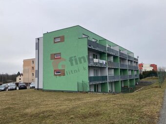 Byt 1+KK s velkou terasou a komorou v Telči na pronájem - 9