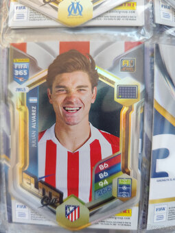 Fotbalové kartičky Adrenalyn - Fifa 365 2026 Jewel Elite Cut - 9