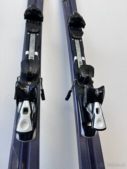 Pánské lyže značky Salamon, lyžáky, hůlky, přilba - 9