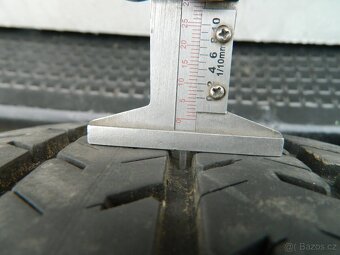 kola ford Transit + pneu R15C - 9