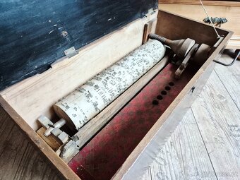 Velký starožitný žebrácký jazýčkový flašinet, 19 st. - 9