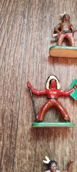 Indiáni figurky 1 z NDR - 9