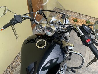 Triumph Rocket III - 9