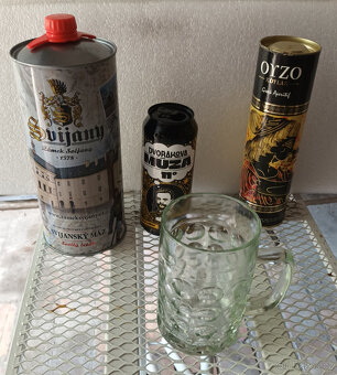 půllitr ,štamprlata , demižony , plechovky - 9