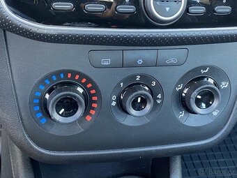 Fiat Punto 1.3i , 51 kW benzín, 2012 - 9