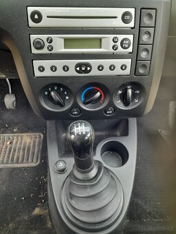Ford Fiesta 1.4i 59kW na díly - 9