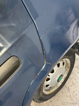 Škoda Felicia LX combi 1.3 40 kw - 9