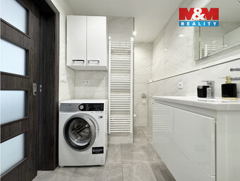 Prodej bytu 2+1, 47 m², České Budějovice, ul. Mánesova - 9