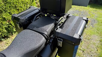 Yamaha XT1200Z Super Tenere - 9