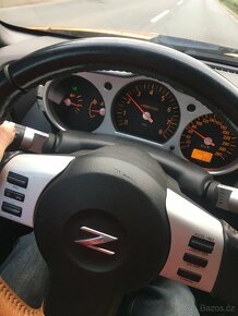 Nissan 350Z 206kW EU manuál - 9