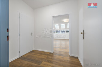 Prodej bytu 1+kk, 47,5 m², Uhlířské Janovice, ul. Hrnčířská - 9